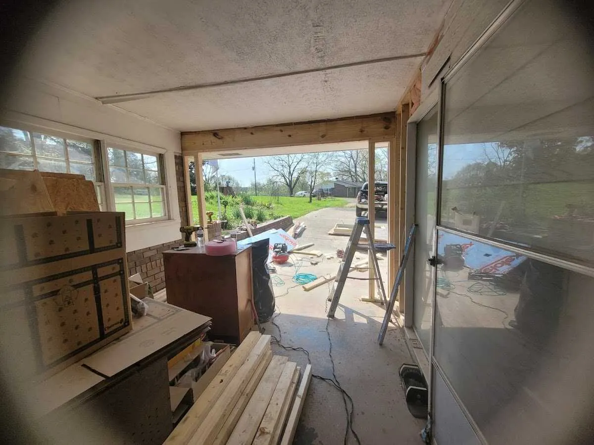 Air movers and dehumidifier for Drying & Dehumidification in Creston